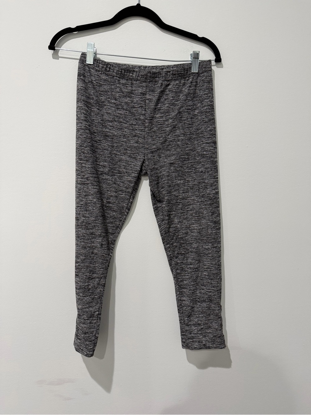 No Boundaries Charcoal Heather Stretch Capri Leggings